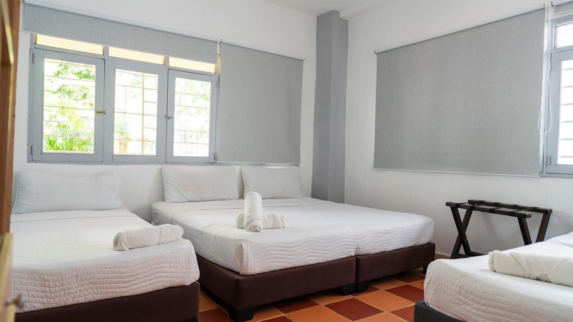 Casa Crespo 65-148 4*