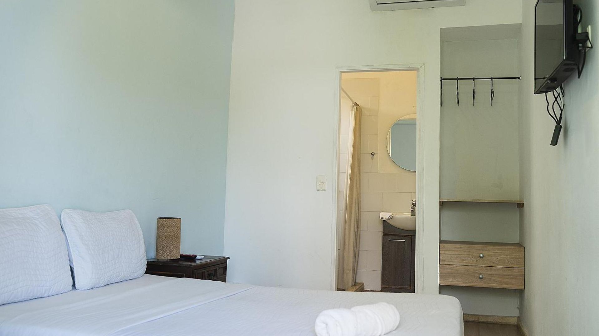 Bed and breakfast Casa Crespo 65-148