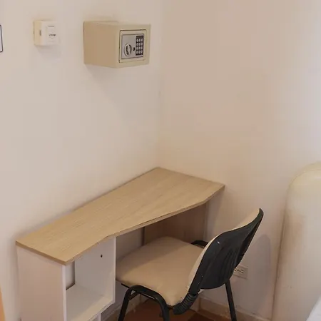 Casa Crespo 65-148 3*