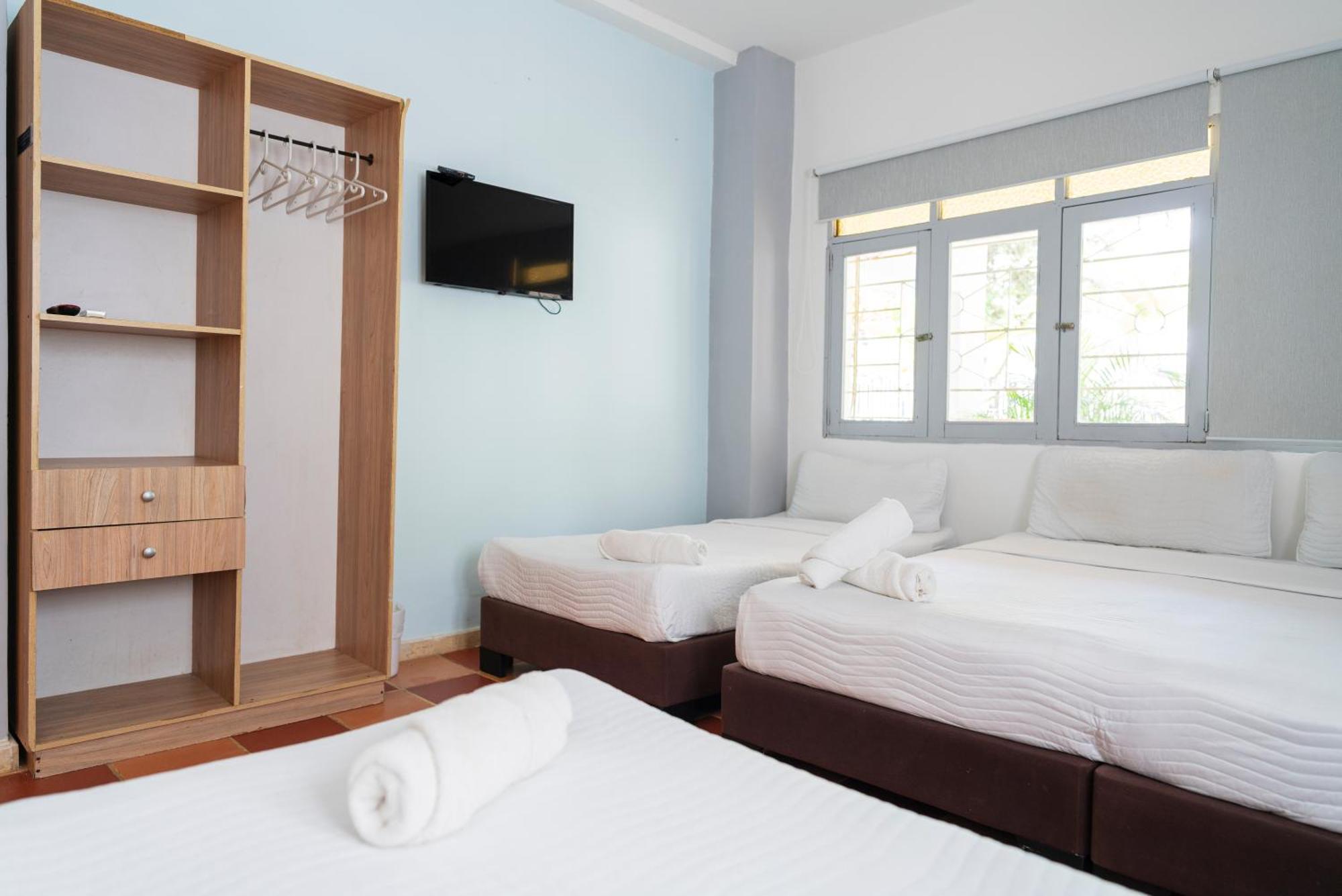 Bed and breakfast Casa Crespo 65-148 3*