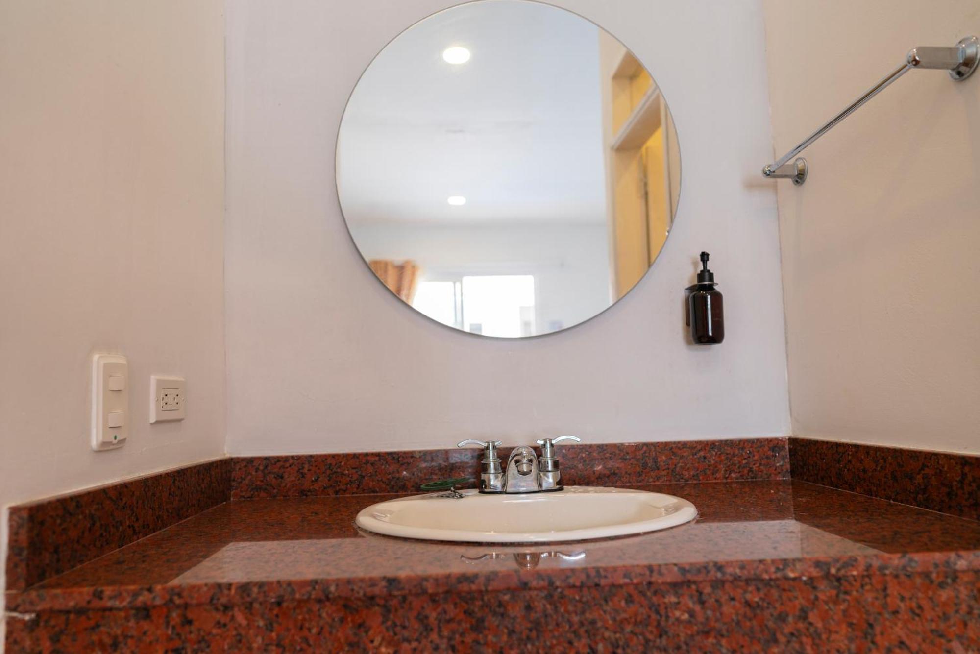 Bed and breakfast Casa Crespo 65-148 3*